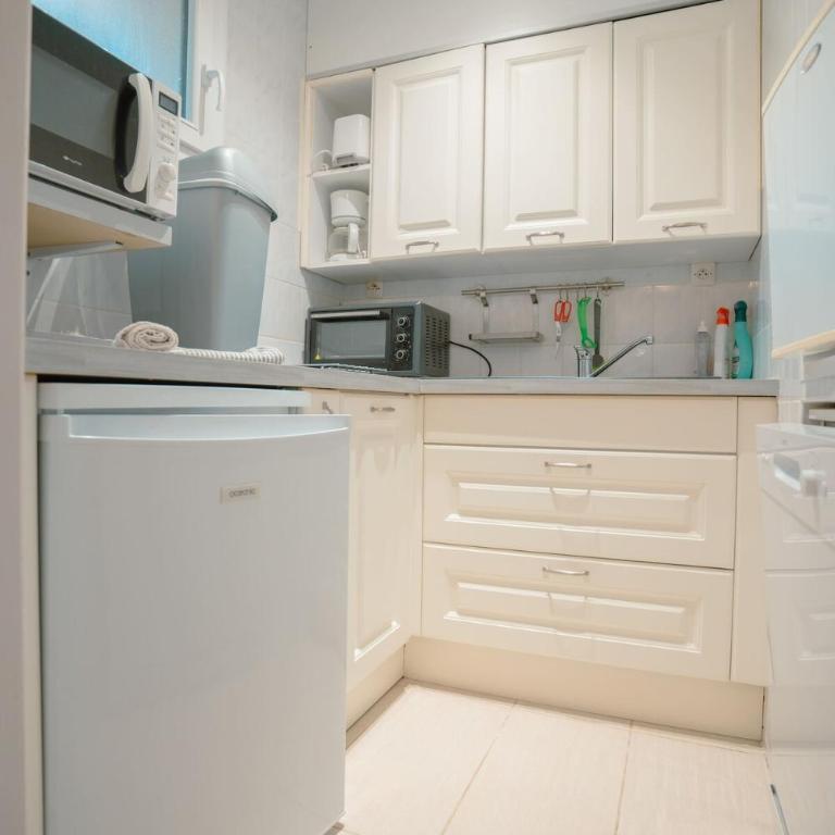 Studio Coté Jardin - Apartamento de 1 dormitorio - 3