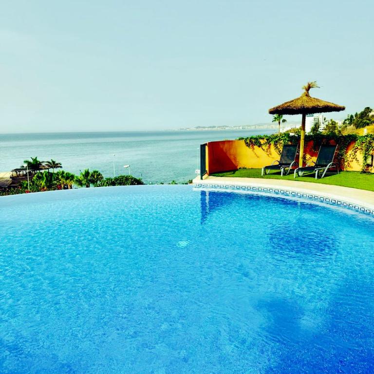 SUNNY HOUSE AT THE BEACH infinity pool shared - Casa de 4 dormitorios - 3