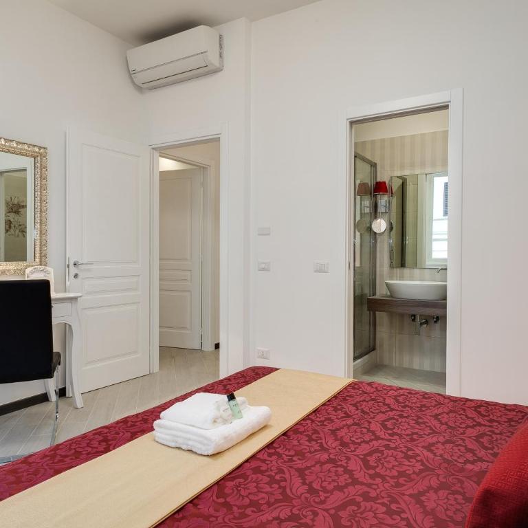 Prime Vatican Suites - Camera Queen Deluxe - 3
