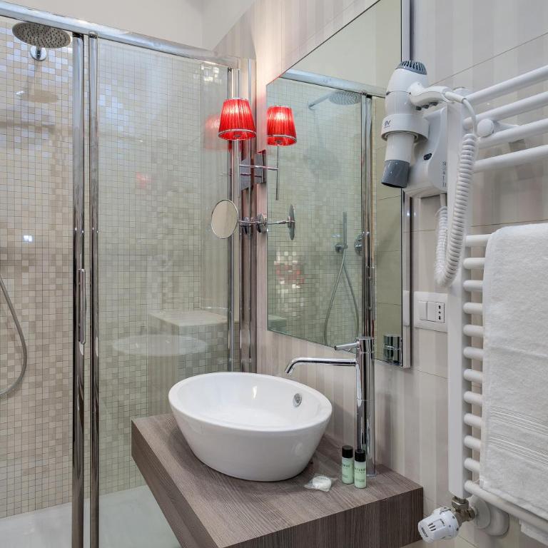 Prime Vatican Suites - Camera Queen Deluxe - 4