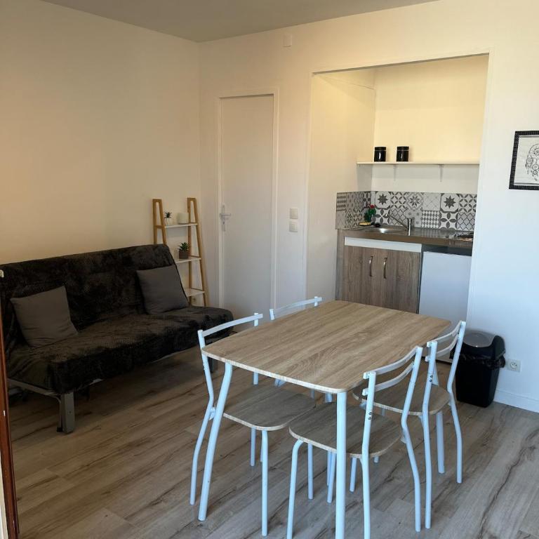 Appart 2 pièces proche plage - Apartment mit 1 Schlafzimmer - 1