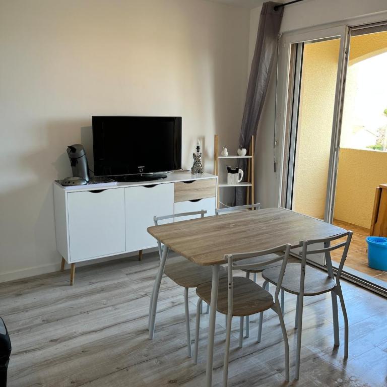 Appart 2 pièces proche plage - Apartment mit 1 Schlafzimmer - 7