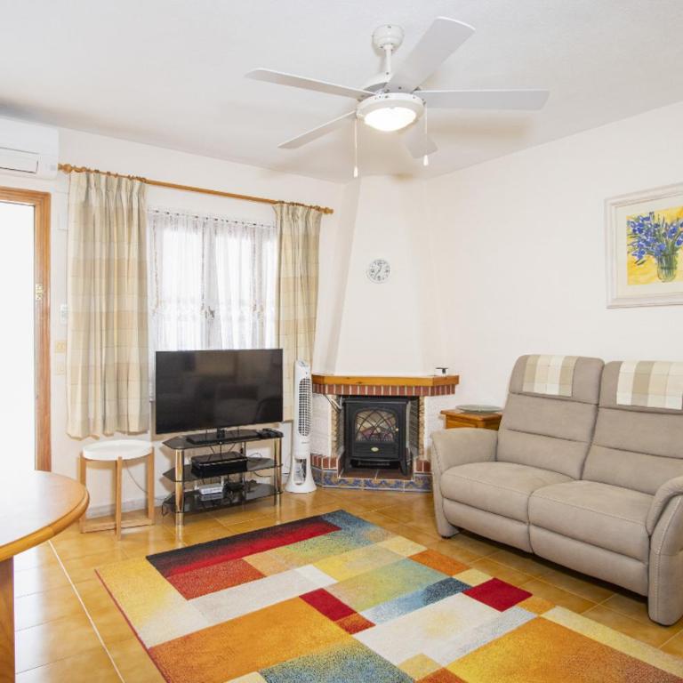 Casa Vera - Three-Bedroom House - 20