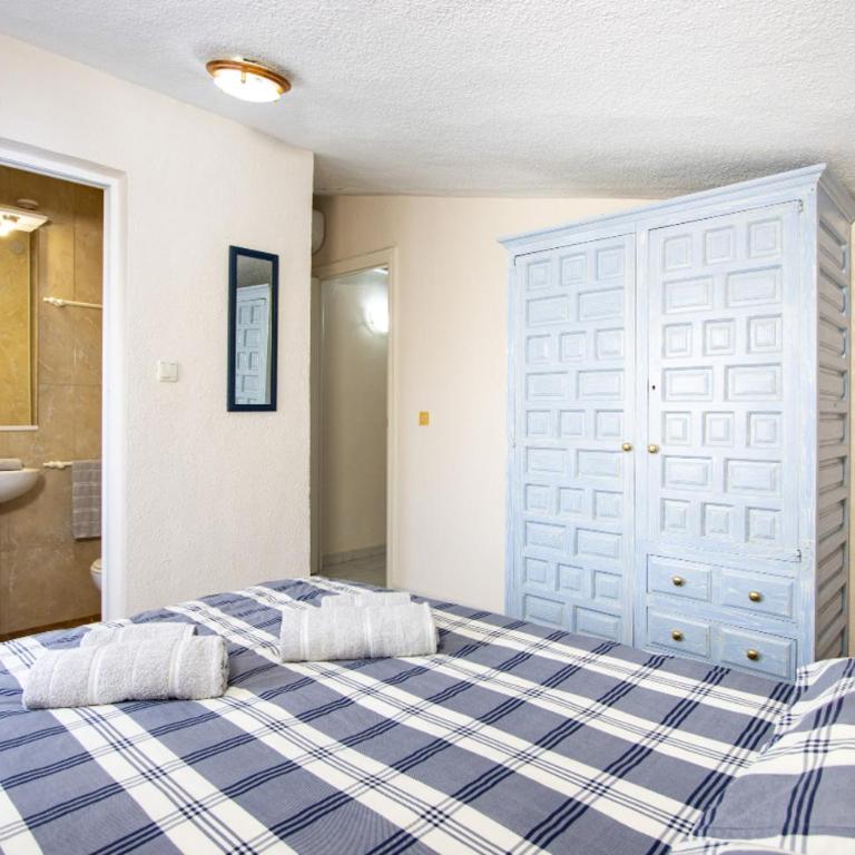 Casa Vera - Three-Bedroom House - 24