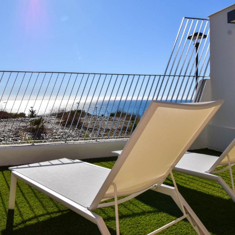 Ref 272 Semiadosado de Lujo cerca de La Cala de Mijas - Casa Unifamiliar de 3 dormitorios - 2