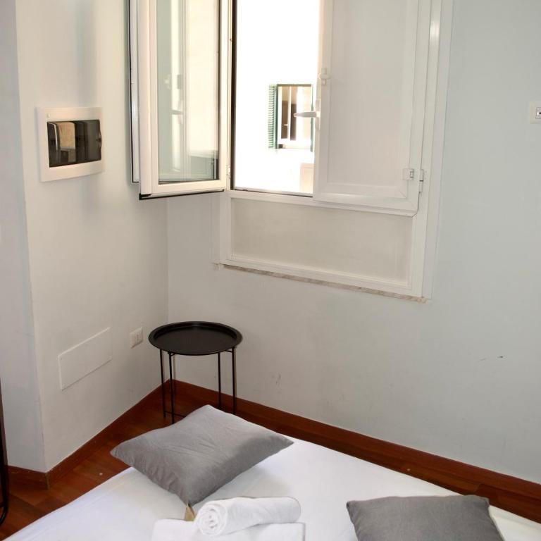 AmareRomaRooms - Comfort Dreibettzimmer - 9