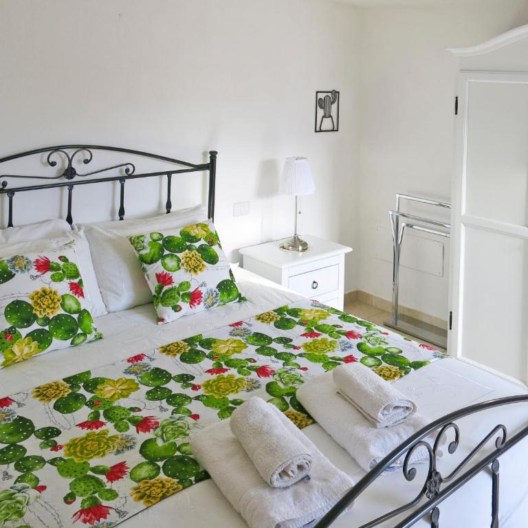 Trullo Olivia con piscina riscaldata, natura e relax - Three-Bedroom House - 37