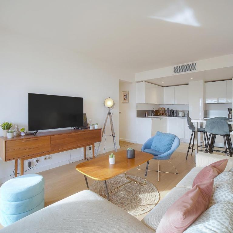 Auré-Parking-Piscine-Terrasse-VCA - Apartment mit 1 Schlafzimmer - 4