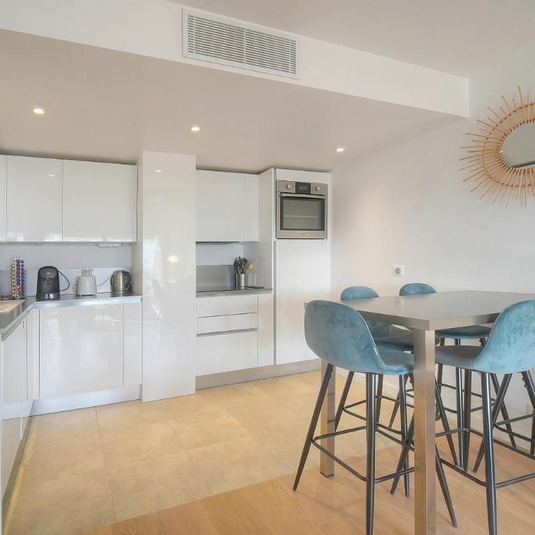 Auré-Parking-Piscine-Terrasse-VCA - Apartment mit 1 Schlafzimmer - 18