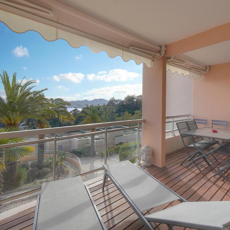 Auré-Parking-Piscine-Terrasse-VCA - Apartment mit 1 Schlafzimmer - 15