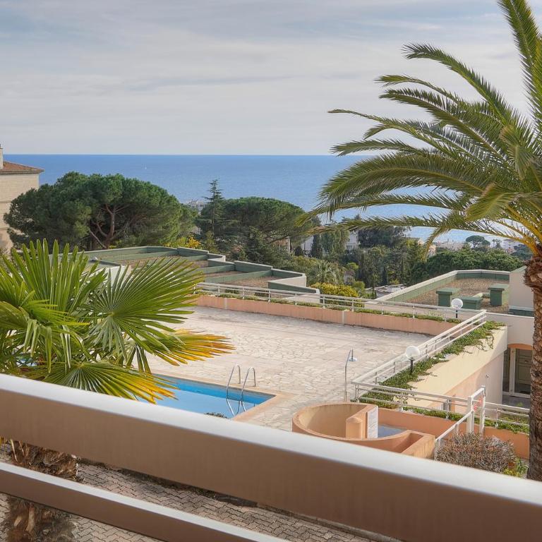 Auré-Parking-Piscine-Terrasse-VCA - Apartment mit 1 Schlafzimmer - 5