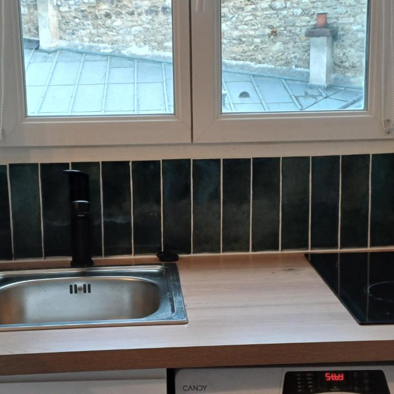 Gare Montparnasse,gorgeous1 bedroom,close to Eiffel tour,center , stuning place - Appartement 1 Chambre - 10