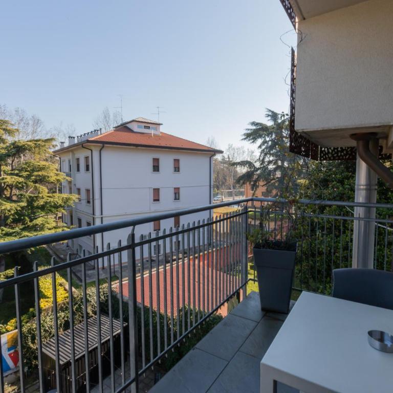 StraVagante Hostel & Rooms - Double or Twin Room with Balcony and Private Bathroom - 13
