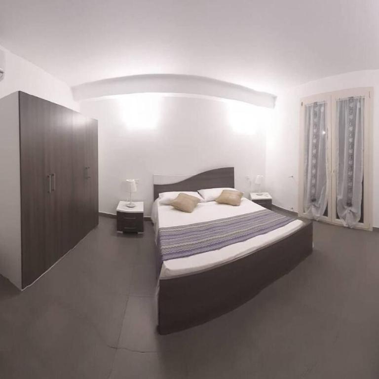 Two-story house in the city -climatized - wifi - Casa Vacanze - 11