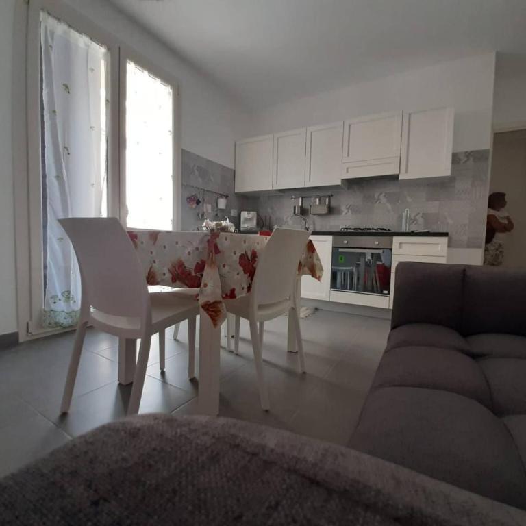 Two-story house in the city -climatized - wifi - Casa Vacanze - 19