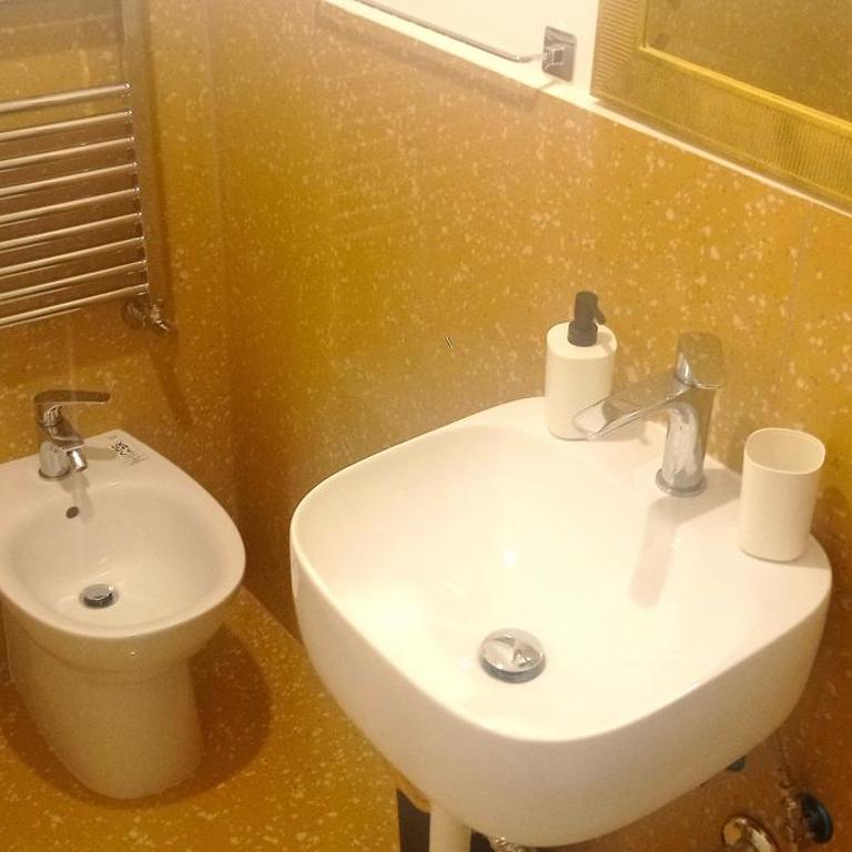 4 CameRe - Camera Tripla con Bagno Privato - 7