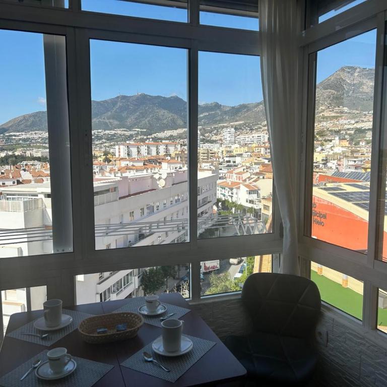 Precioso apartamento en Benalmádena, piscinas, recep 24 horas - Apartamento de 1 dormitorio - 13
