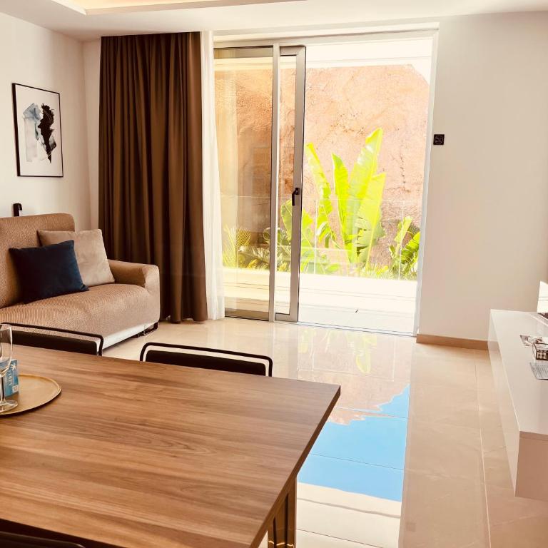 Grand Horizon Luxury Boutique Suites - Apartamento - 4