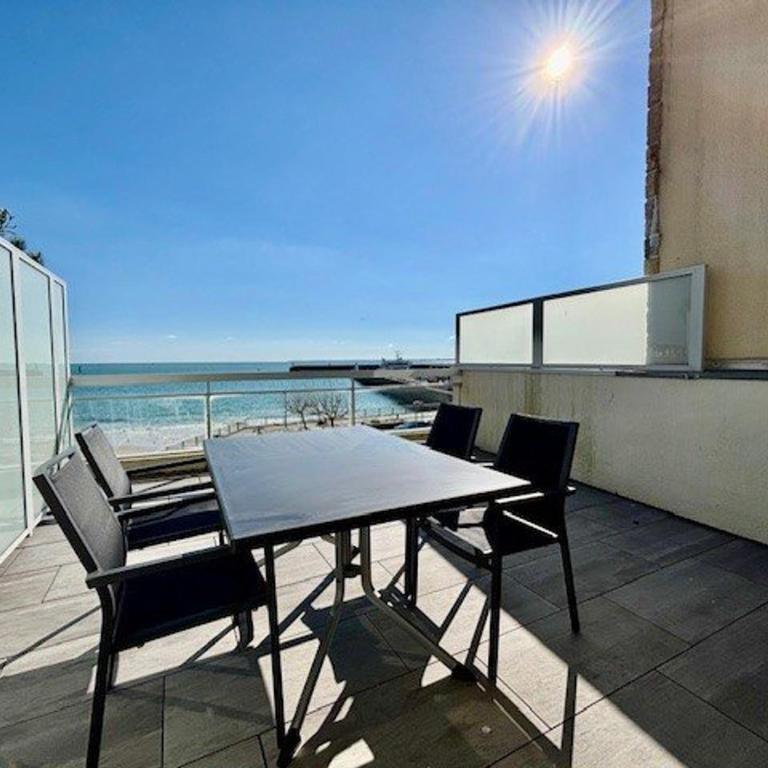 Quiberon - Appartement 2P avec Terrasse et Animaux Acceptés - FR-1-478-119 - Apartment (4 Adults) - 1