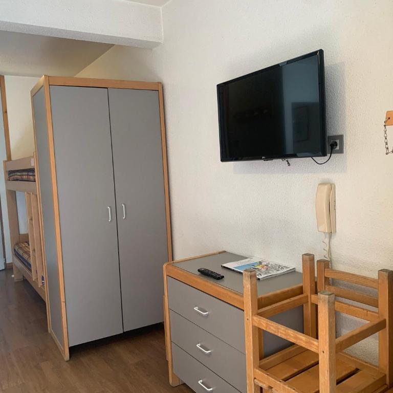 Studio PMR, 4 pers, centre-ville, parking, wifi - Studio - 4