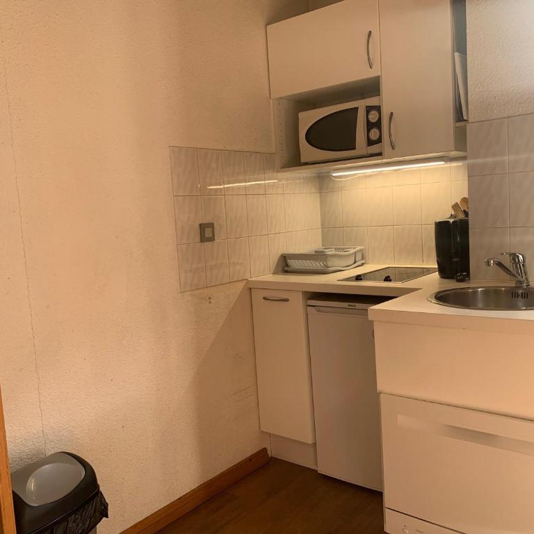 Studio PMR, 4 pers, centre-ville, parking, wifi - Studio - 5