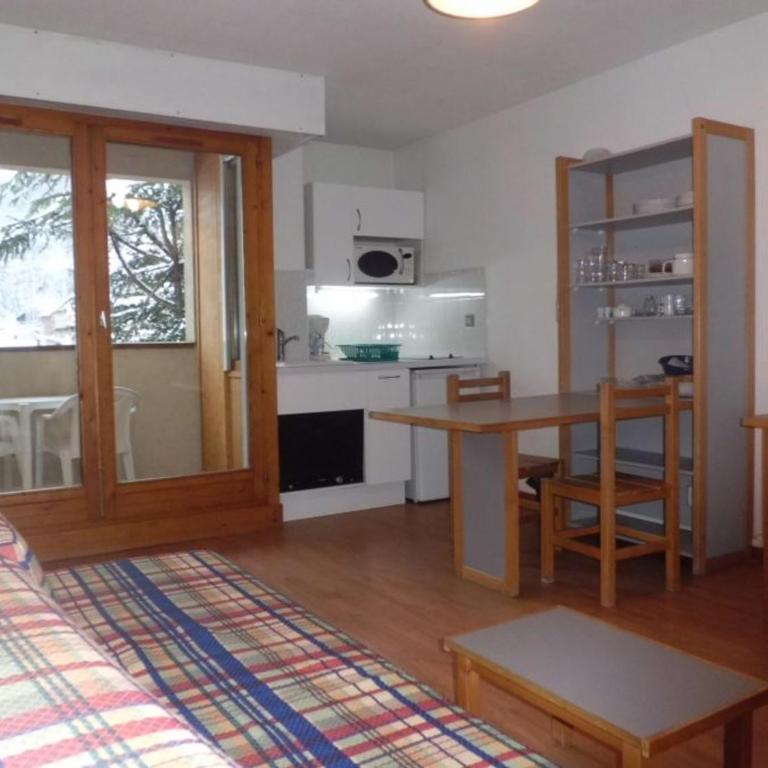 Studio 4 Pers, Centre Brides-les-Bains, Wifi, Parking - Studio - 2