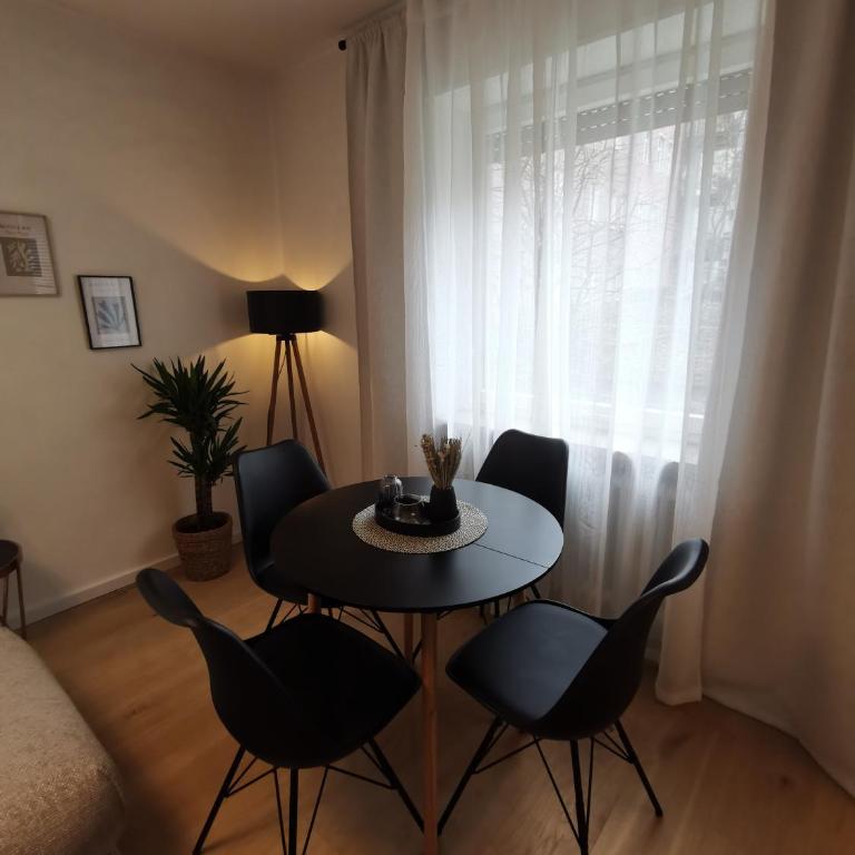 SO Maison Petite - One-Bedroom Apartment - 7