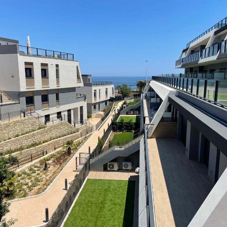 Gran Alcant Iconic Apartment Riki - Three-Bedroom Apartment - 3