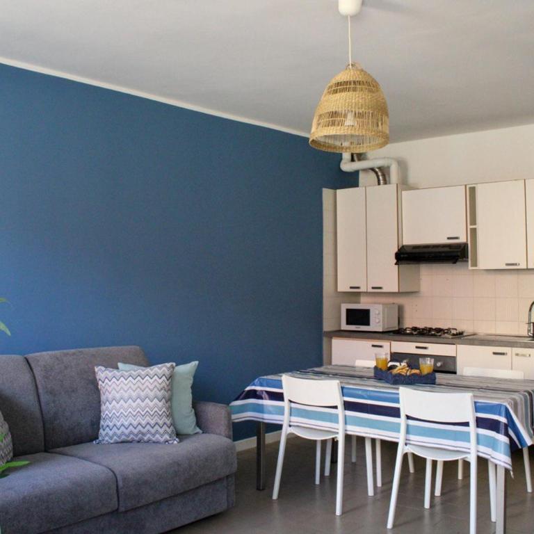 Riviera House - Two-Bedroom Apartment - 5