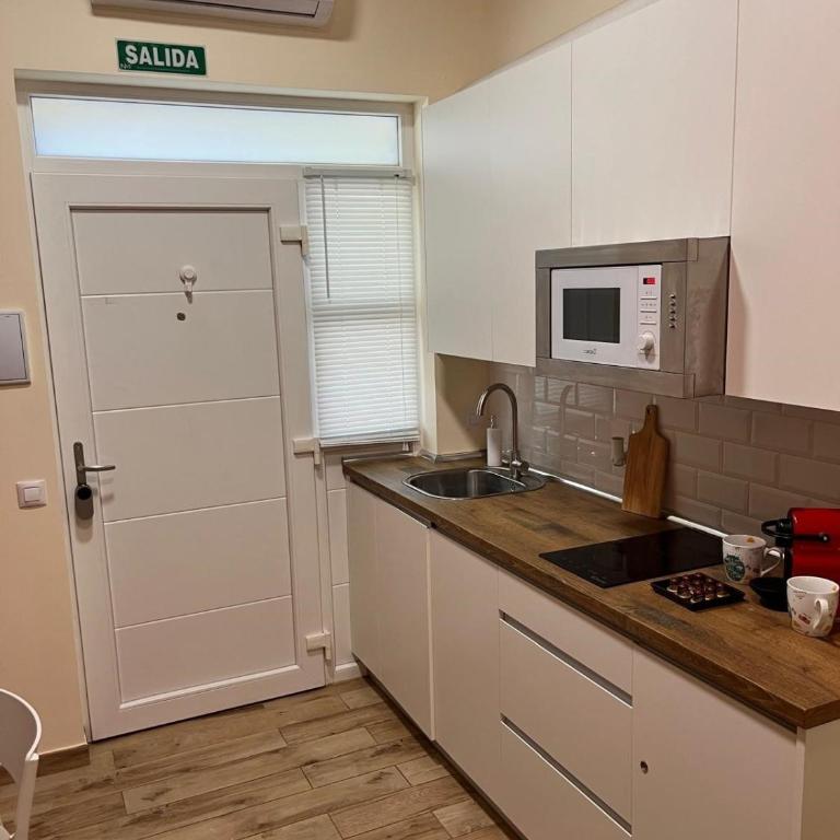 Apartamento en zona Ventas 20'Centro - One-bedroom Loft Apartment - 21