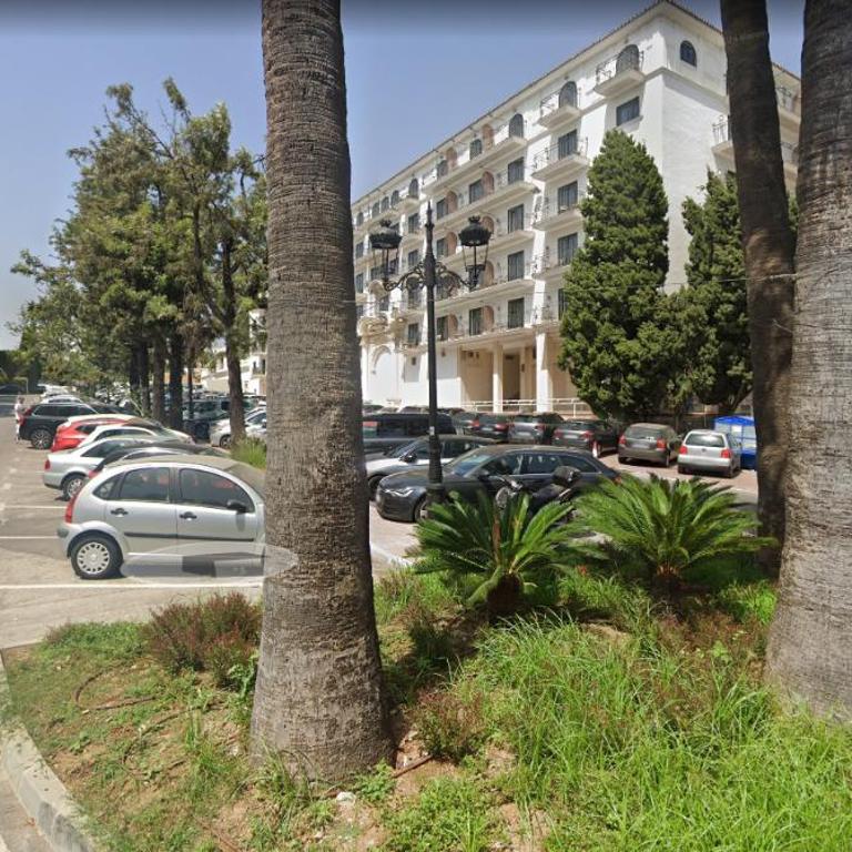 Modern 1BR Walk to Beach, Casino & Puerto Banús - Apartamento de 1 dormitorio - 23