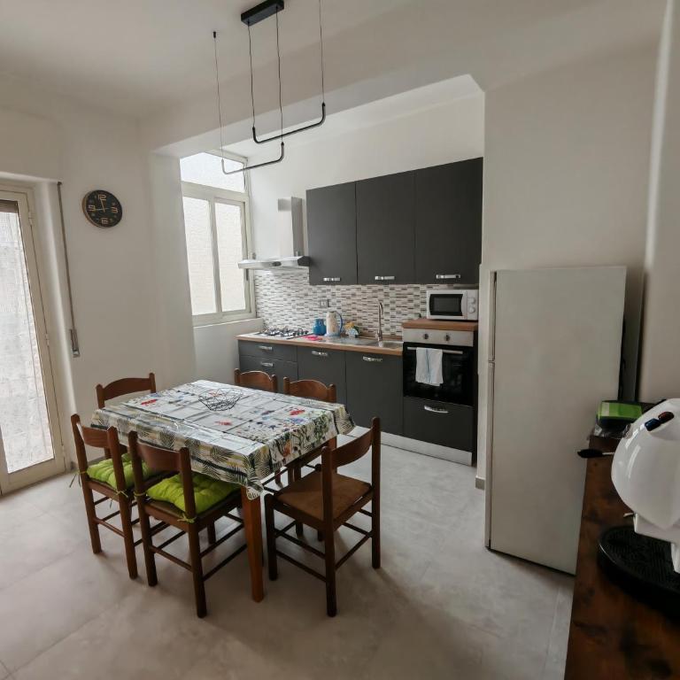 Appartamento Missori - Two-Bedroom Apartment - 11