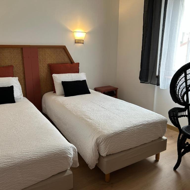 Hotel de France - King Size / Twin Room - 1