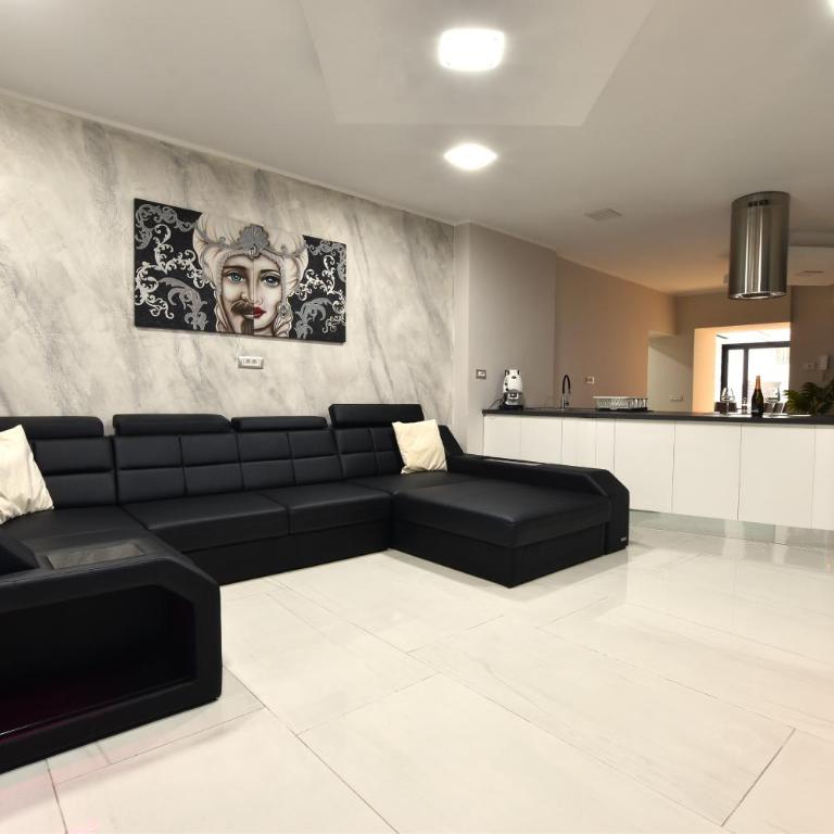 Megghy Maison - Villa with Private Pool - 13