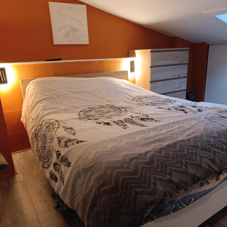 T3 Duplex, centre port, clim, garage, piscine - Appartement en Duplex - 20