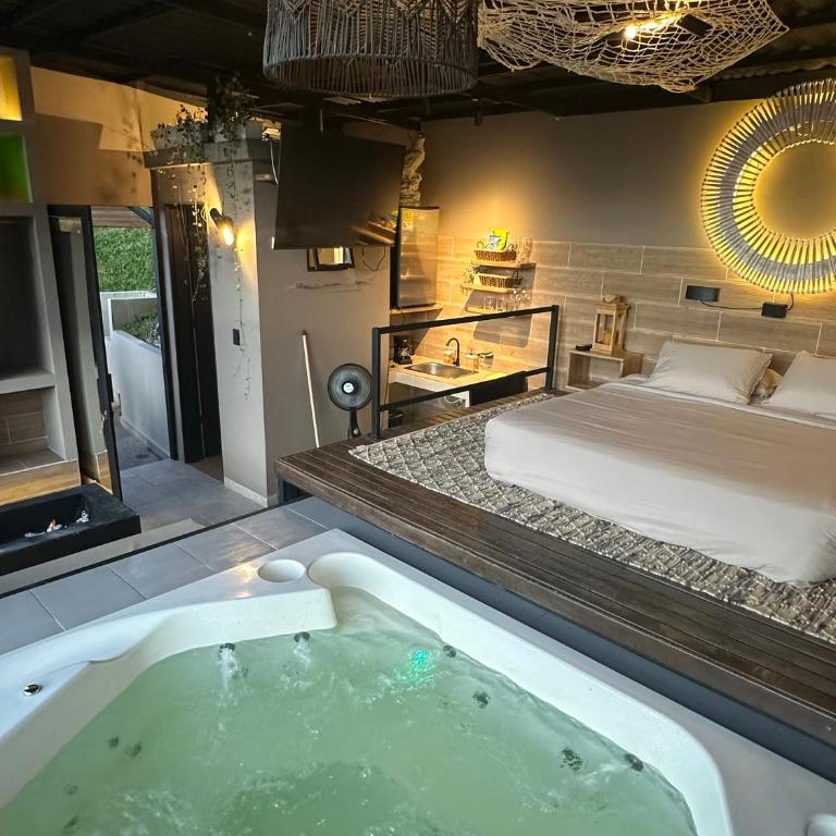 Monte Gandolfo - Suite con bañera de hidromasaje y cama grande - 8