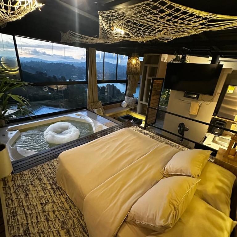 Monte Gandolfo - Suite con bañera de hidromasaje y cama grande - 1