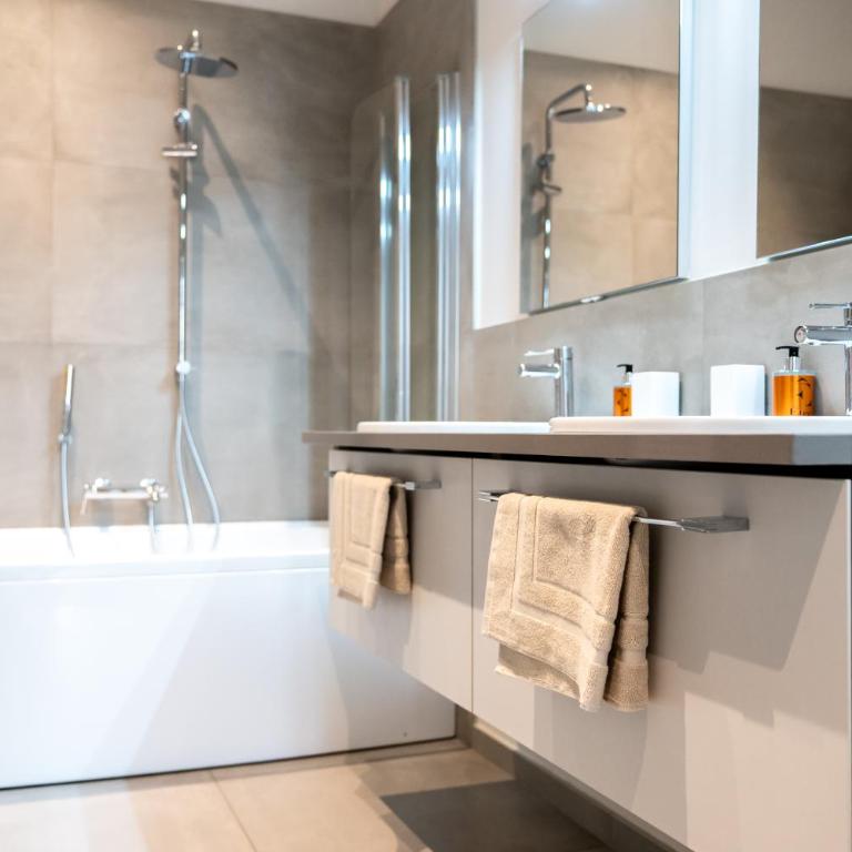 San Carlo Premium - Torino Centro - Two-Bedroom Apartment with City View - 70
