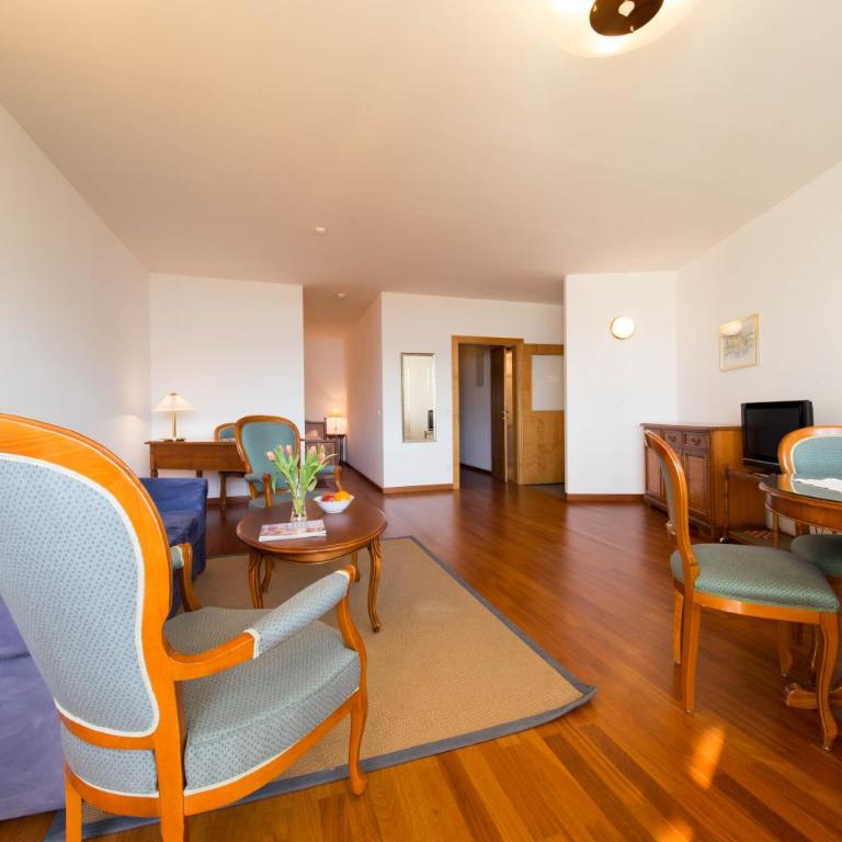 Werzer Strandcasino Hotel - Apartment mit 1 Schlafzimmer und Balkon - 12