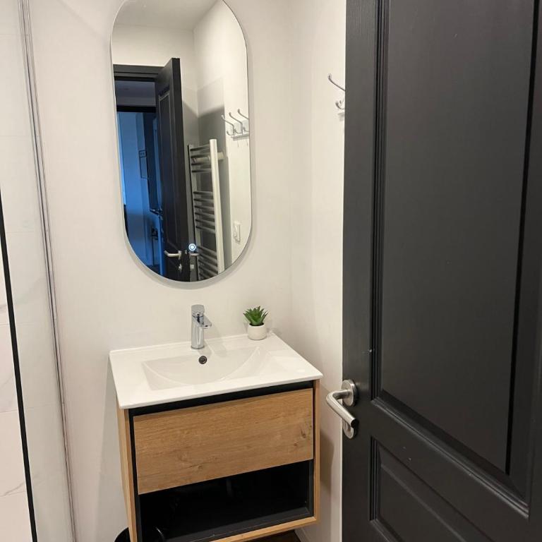 Appartement rénové pour 5 pers avec piscine tennis et parking 232 - Appartement 1 Chambre - 17