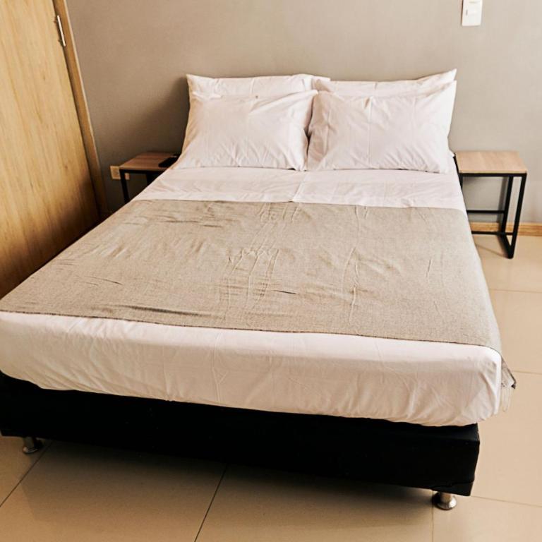 Laureles Apartments and Lofts - Studio Apartment - 11