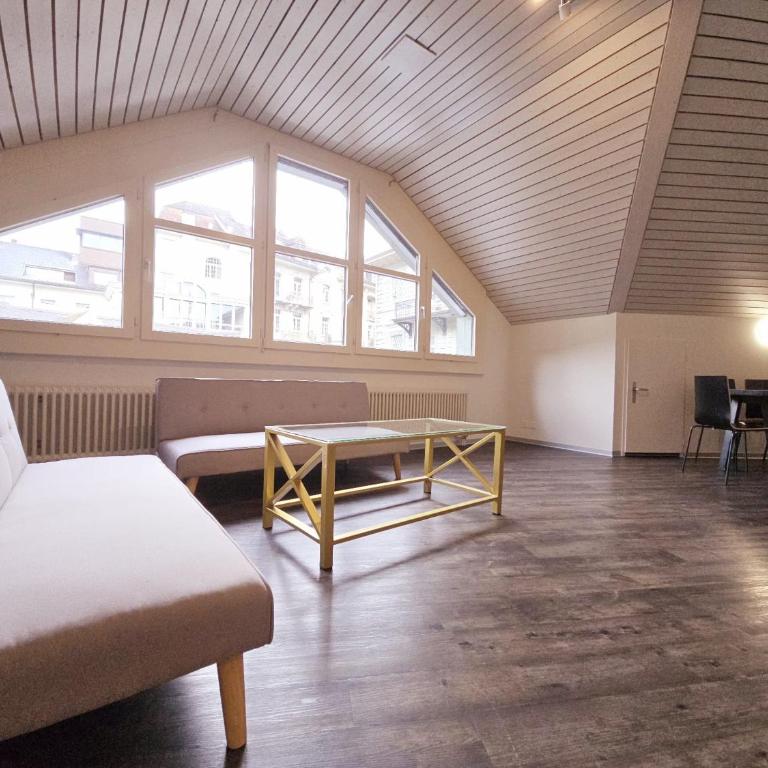Interlaken Centre -2 Bedroom Apartment Jungfrau - Apartment mit 2 Schlafzimmern - 1