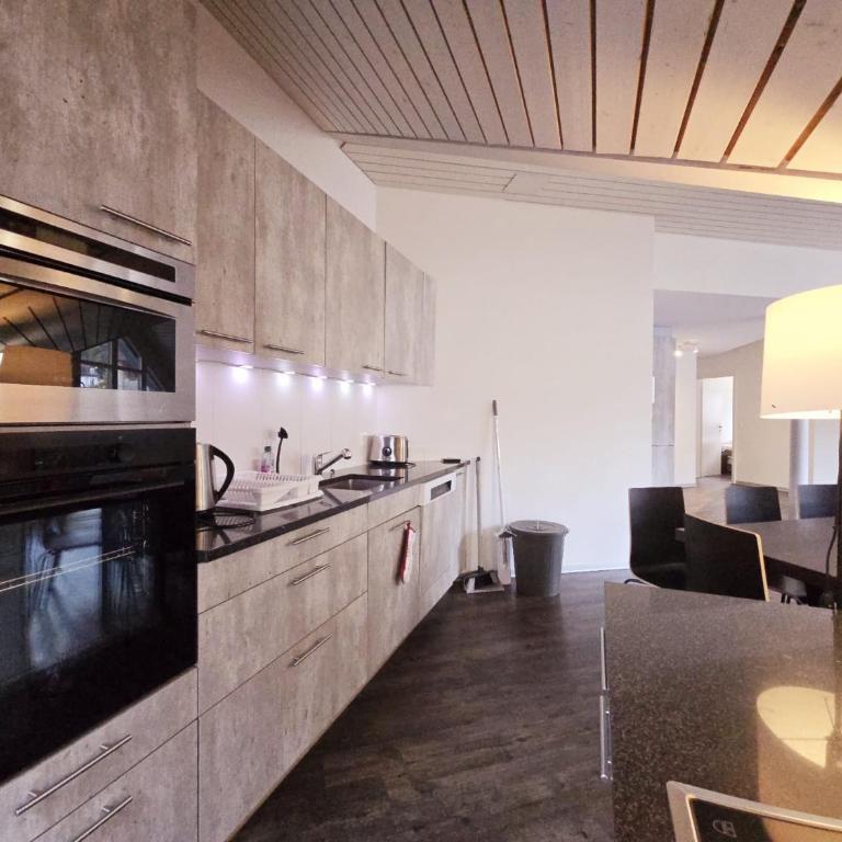 Interlaken Centre -2 Bedroom Apartment Jungfrau - Apartment mit 2 Schlafzimmern - 11