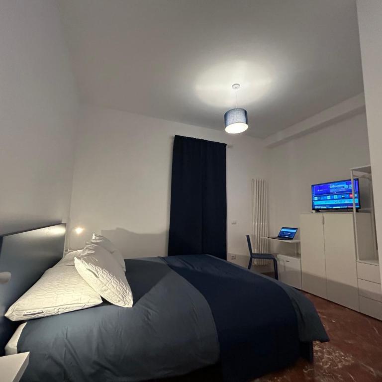 Flo Guest House - Double Room with Private Bathroom - 2