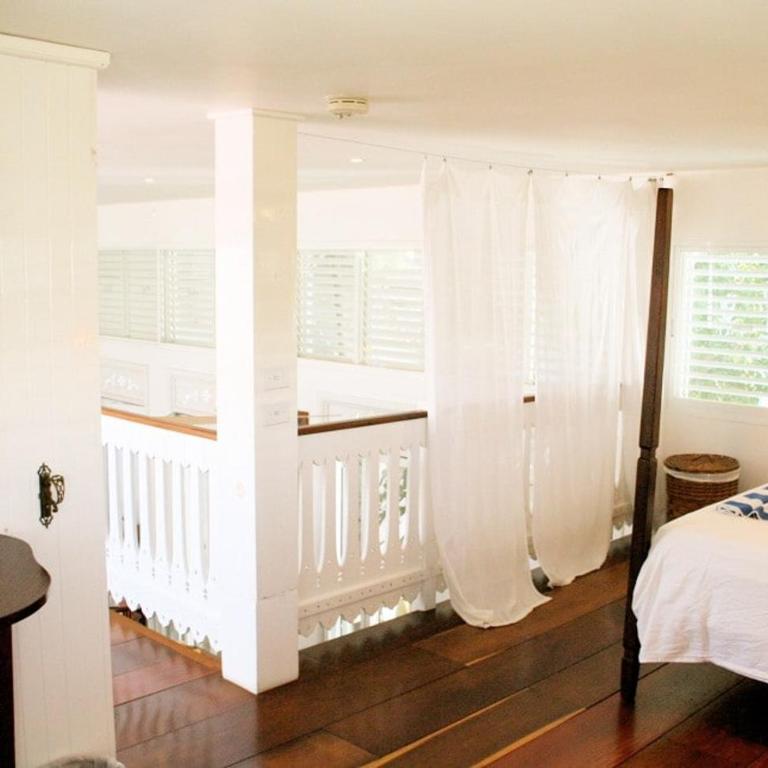 Plantation House - why stay elsewhere - Two-Bedroom Loft Apartment - 8