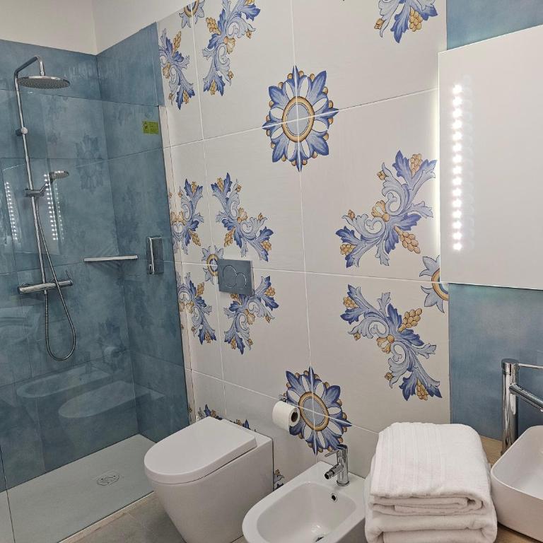 Erminia Suite - Deluxe Double Room - 7