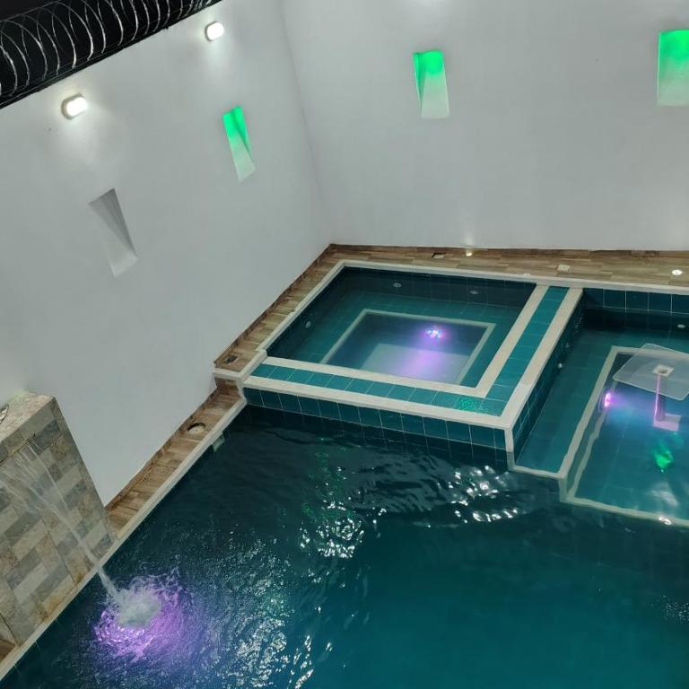 Ricaurte Cundinamarca Casa con piscina - Casa de 3 dormitorios - 1
