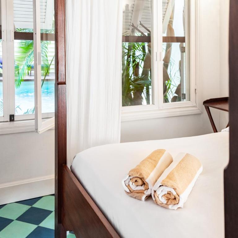 Plantation House - why stay elsewhere - Two-Bedroom Loft Apartment - 10