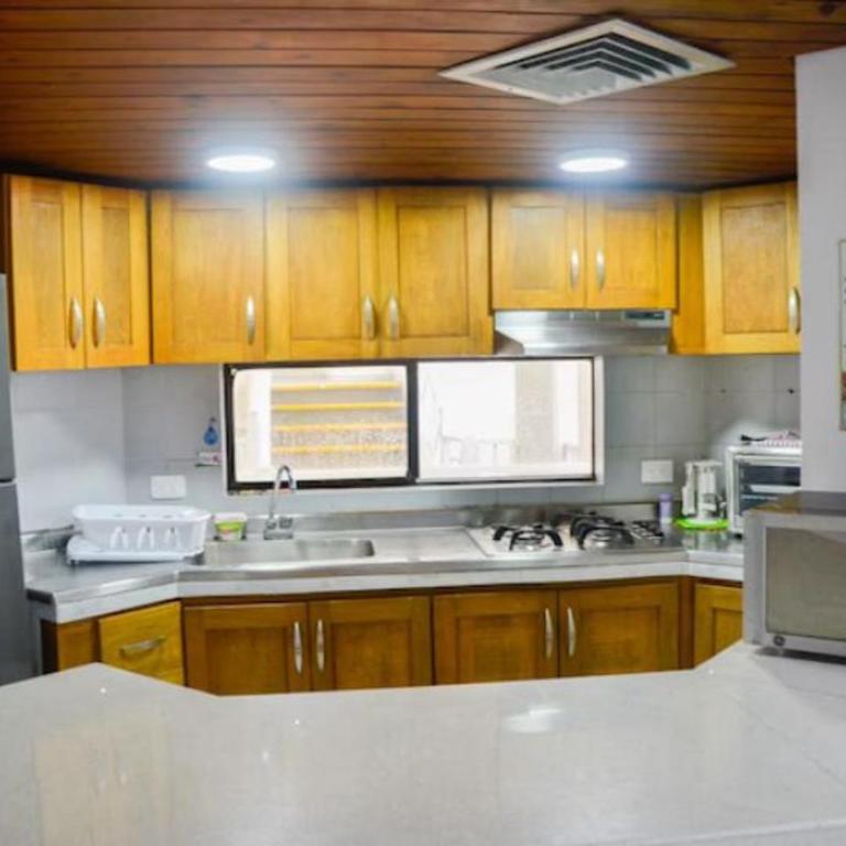 Apartamentos Bayluxe 2 cuadras de la playa - Apartamento de 3 dormitorios con vistas - 15
