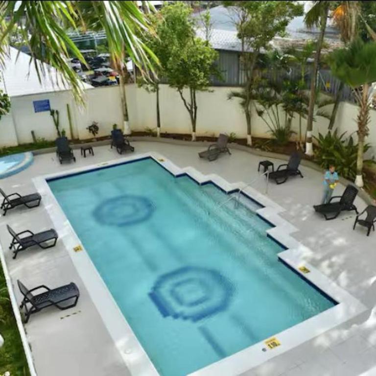 Apartamentos Bayluxe 2 cuadras de la playa - Apartamento Deluxe de 3 dormitorios - 1